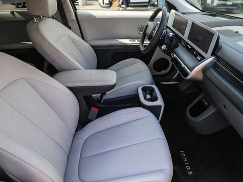 Certified 2024 Hyundai Ioniq 5 Limited RWD image 19