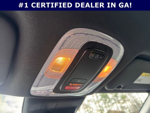 Certified 2025 Hyundai Elantra SEL image 31