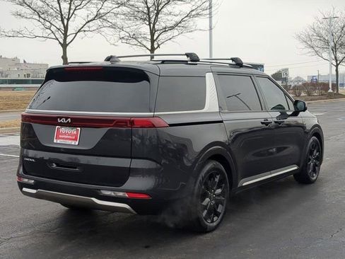 Used 2024 Kia Carnival SX Prestige image 5