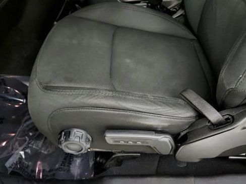 Used 2019 Jeep Wrangler Unlimited Sport S AWD/4WD image 47