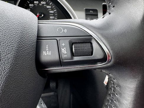 Used 2012 Audi Q7 3.0T Premium Plus image 34