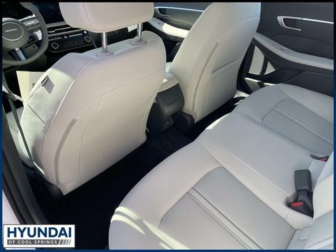 New 2026 Hyundai Sonata SEL FWD image 18
