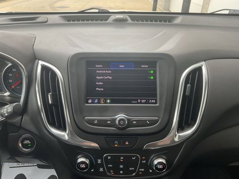 Used 2022 Chevrolet Equinox LT image 20