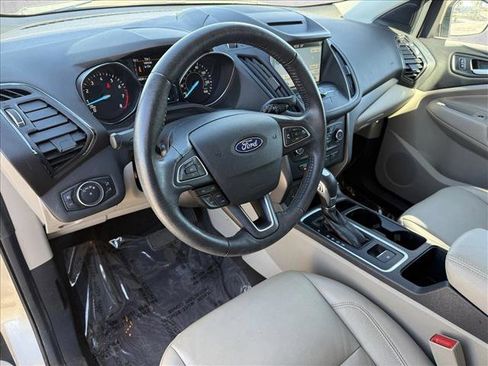 Used 2018 Ford Escape SEL image 12