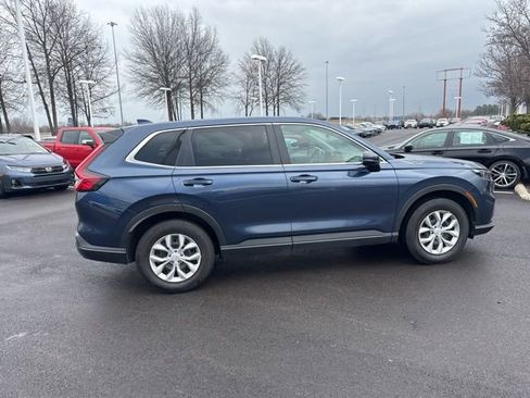 Used 2025 Honda CR-V LX image 5