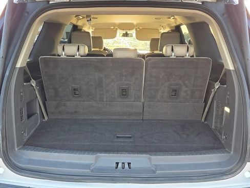 Used 2019 Ford Expedition Limited RWD image 7