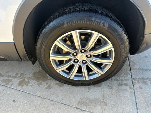 Used 2023 Cadillac XT4 Sport FWD image 9