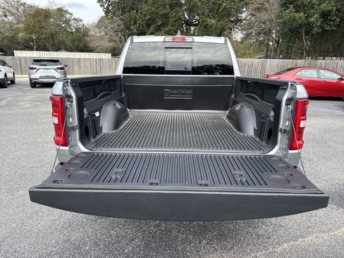 Used 2025 RAM 1500 Big Horn image 32