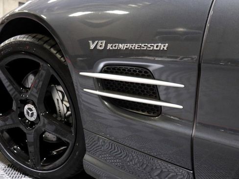 Used 2008 Mercedes-Benz SL 55 AMG image 14