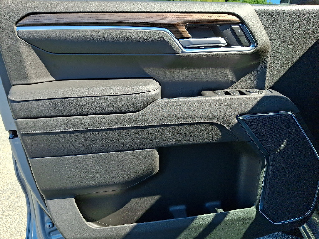 New 2026 Chevrolet Silverado 1500 RST AWD/4WD image 8