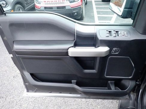 Used 2018 Ford F150 Lariat w/ Equipment Group 502A Luxury image 22