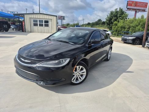 Used 2016 Chrysler 200 LX FWD image 1