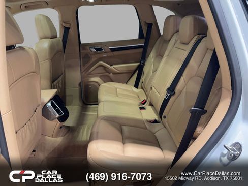 Used 2015 Porsche Cayenne S w/ Premium Package AWD/4WD image 11