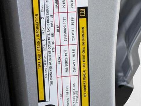 New 2025 Jeep Grand Cherokee Limited w/ Trailer Tow Package image 21