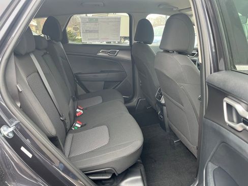 New 2026 Kia Sportage LX image 16
