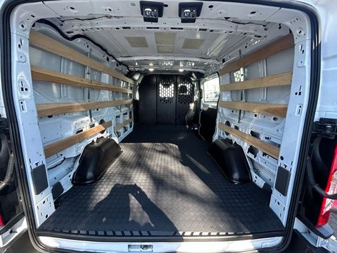Certified 2025 Ford Transit 250 Low Roof w/ Exterior Upgrade Package image 7