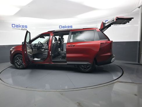 New 2026 Kia Carnival EX FWD image 57