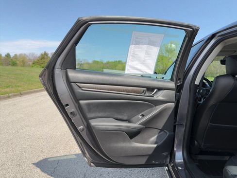 Used 2022 Honda Accord EX-L image 23