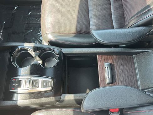 Used 2020 Honda Ridgeline Black Edition image 15