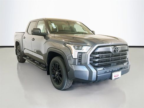 New 2026 Toyota Tundra SR5 image 3
