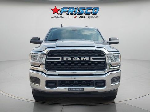 Used 2022 RAM 2500 Big Horn AWD/4WD image 2