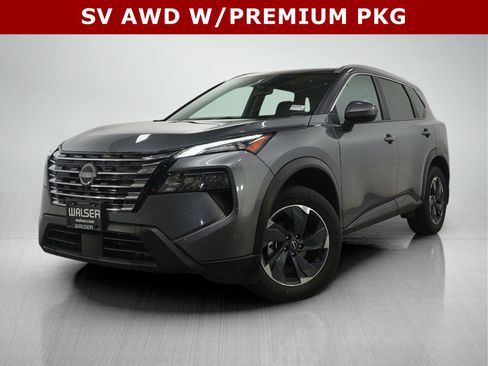 Used 2024 Nissan Rogue SV w/ SV Premium Package image 1