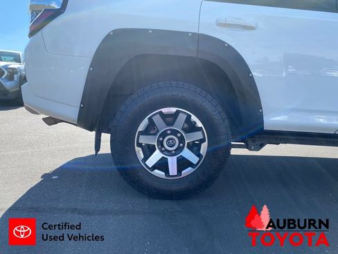 Certified 2023 Toyota 4Runner TRD Off-Road Premium w/ Off Road Premium Plus Package AWD/4WD image 27