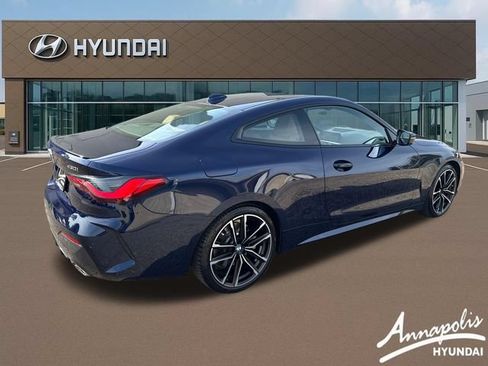 Used 2022 BMW 430i Coupe w/ M Sport Package RWD image 5