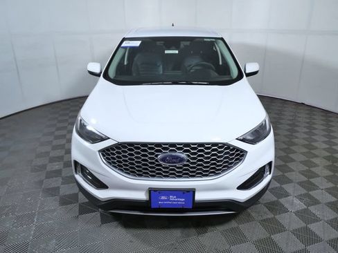 Certified 2024 Ford Edge SEL w/ Convenience Package AWD/4WD image 3