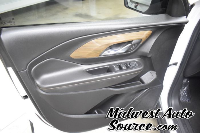 Used 2020 GMC Terrain SLE w/ Driver Convenience Package FWD image 12