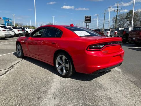 Used 2015 Dodge Charger SXT image 20
