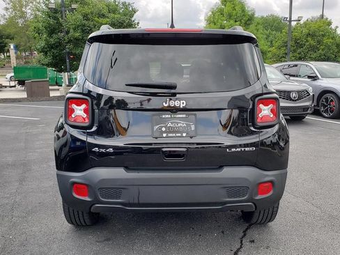 Used 2022 Jeep Renegade Limited w/ Sun, Sound & Wheels Group AWD/4WD image 8