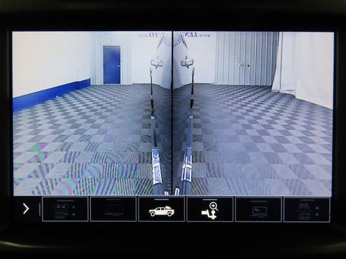 Used 2023 Chevrolet Silverado 2500 High Country w/ Z71 Off-Road Package image 21