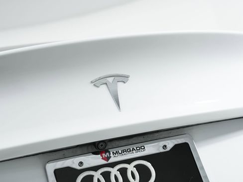 Used 2020 Tesla Model 3 Standard Range Plus image 18