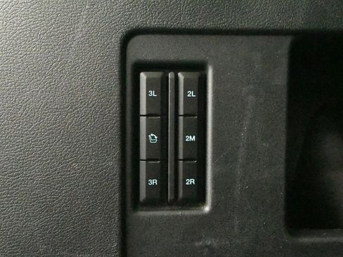 Used 2024 Ford Expedition Max XLT image 44