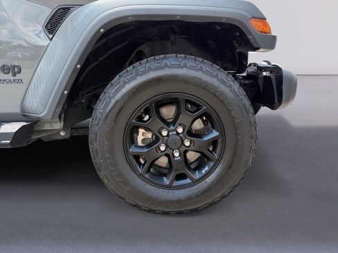 Used 2021 Jeep Wrangler Unlimited Sport AWD/4WD image 9