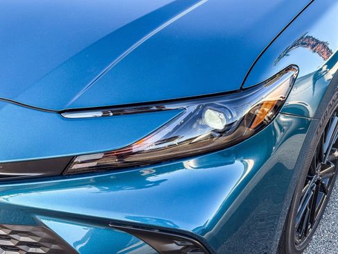 New 2026 Toyota Camry SE FWD image 9