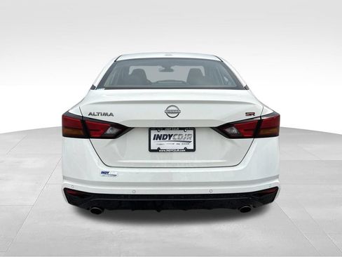 Used 2025 Nissan Altima 2.5 SR FWD image 5