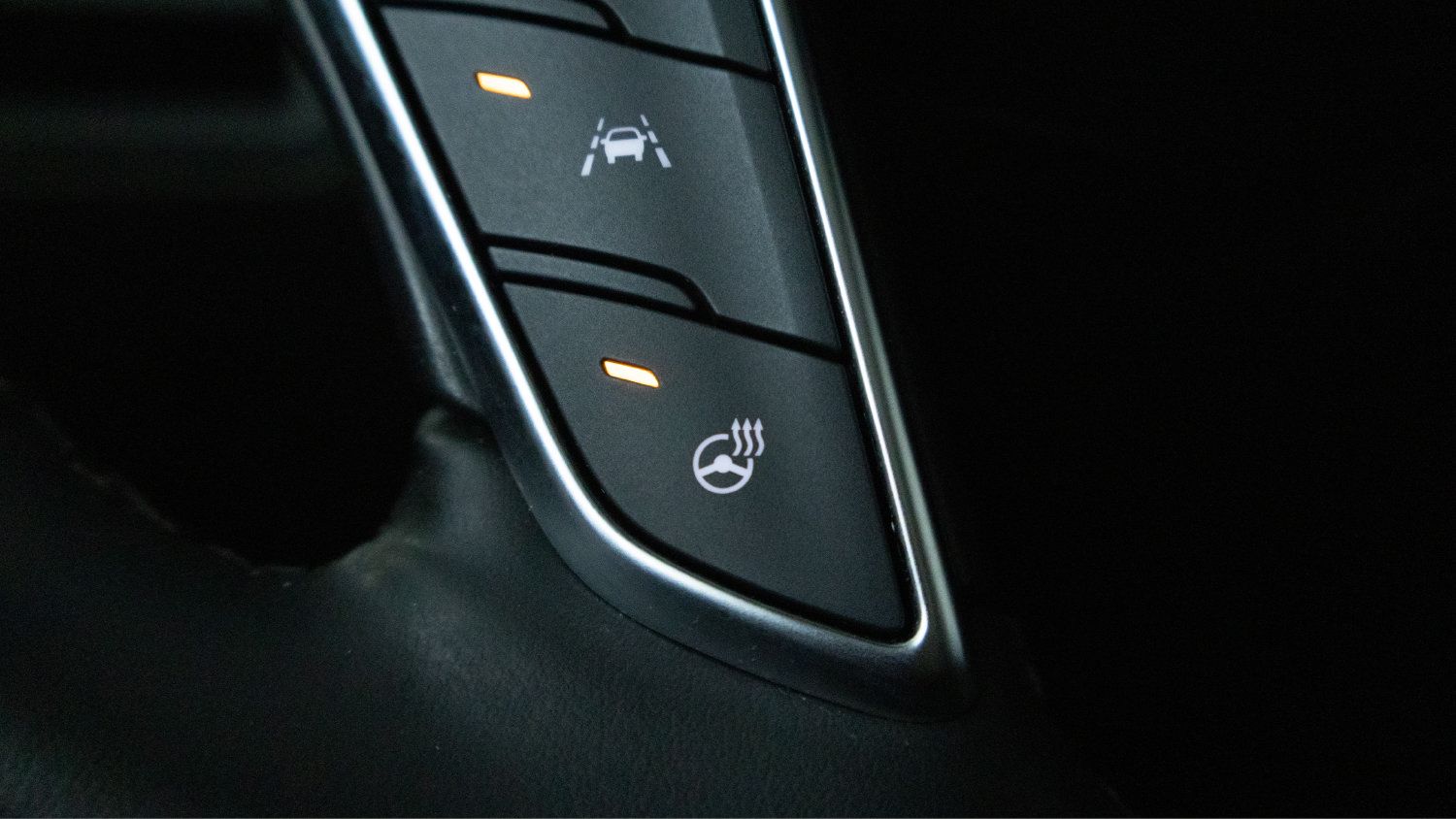 Used 2025 Cadillac XT5 Premium Luxury w/ LPO, Floor Liner Package AWD/4WD image 22