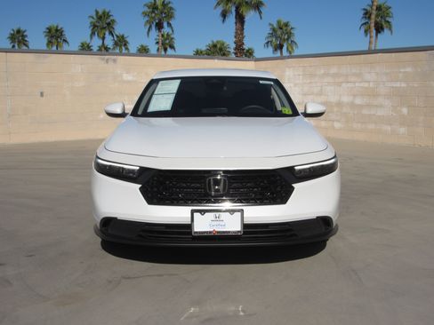 Certified 2023 Honda Accord LX image 3