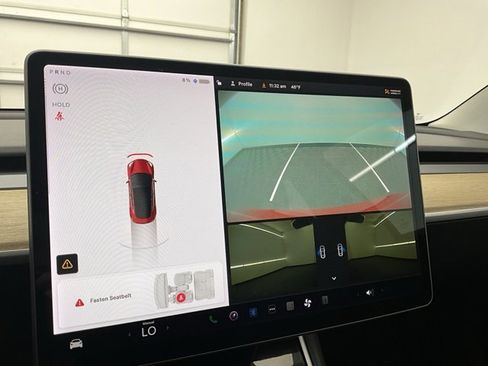 Used 2018 Tesla Model 3 image 5