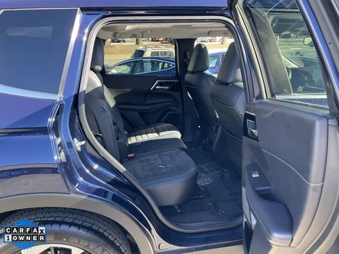 Used 2023 Mitsubishi Outlander SE image 51