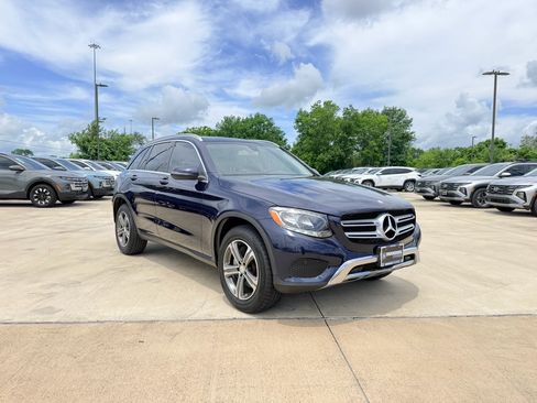Used 2016 Mercedes-Benz GLC 300 image 3