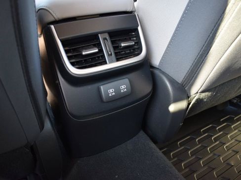 Used 2022 Subaru Legacy Premium AWD/4WD image 36