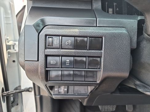 Used 2024 Toyota Tacoma SR AWD/4WD image 16