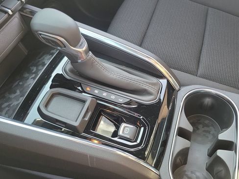 New 2026 GMC Canyon Elevation RWD image 15