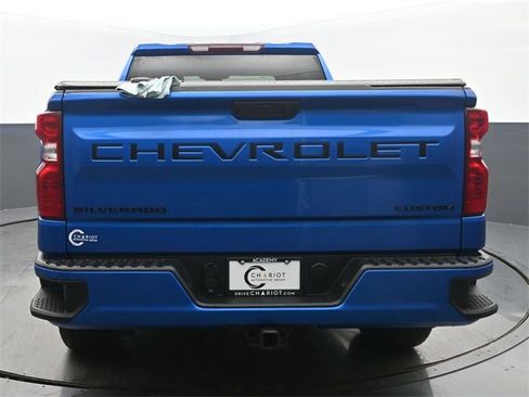 Used 2023 Chevrolet Silverado 1500 Custom w/ LPO, Dark Essentials Package image 5