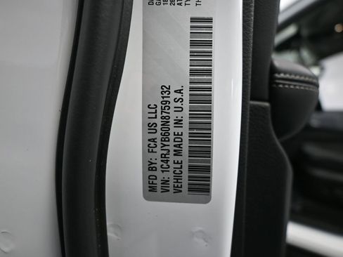 Used 2022 Jeep Grand Cherokee Limited 4xe image 53