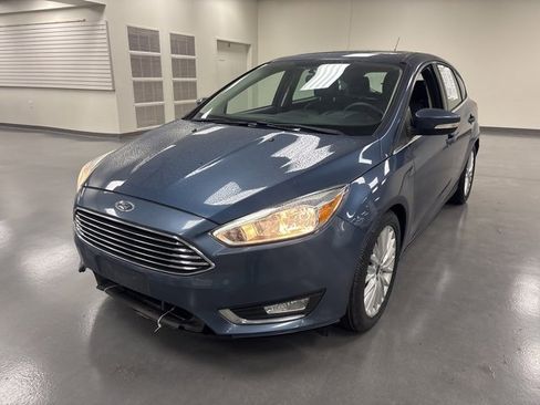 Used 2018 Ford Focus Titanium image 3