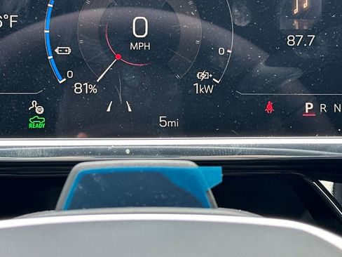 New 2026 GMC Sierra EV Elevation w/ Premium Package AWD/4WD image 25